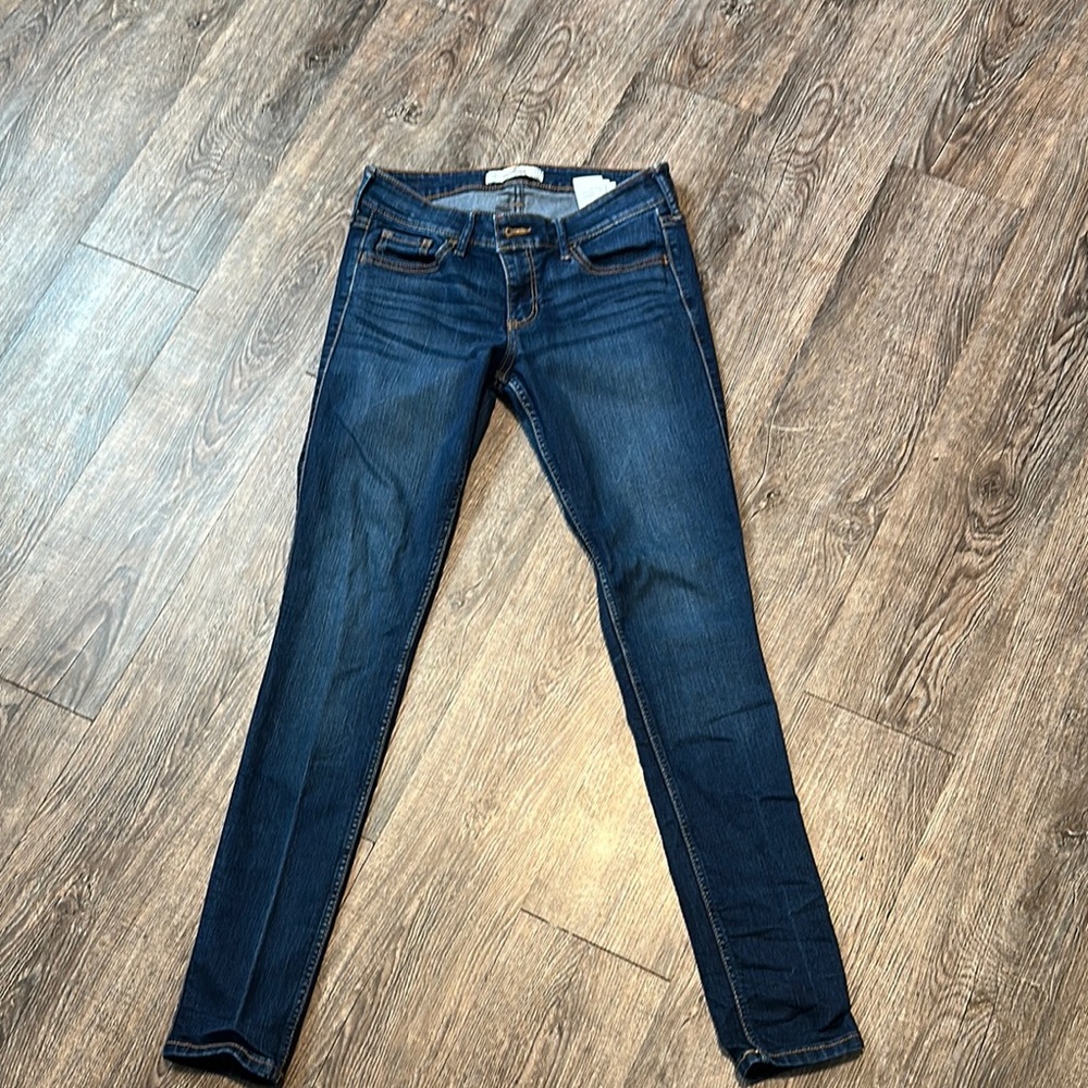 Hollister Jeans 5R - 27w 31L